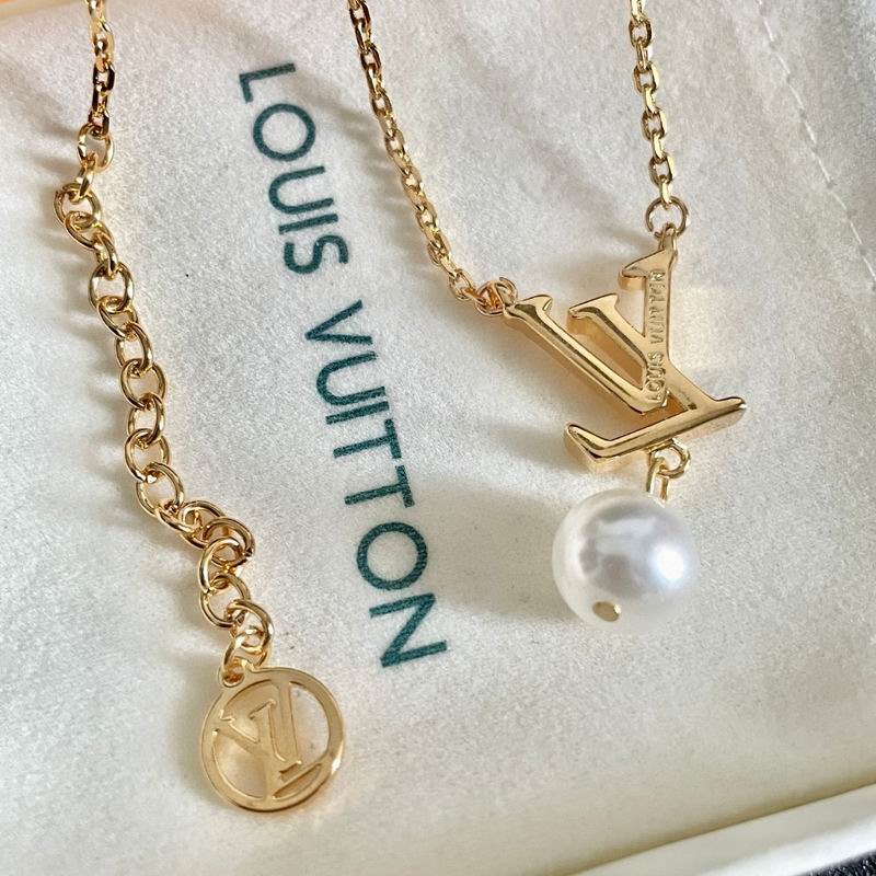 LV Necklace 05yxh106